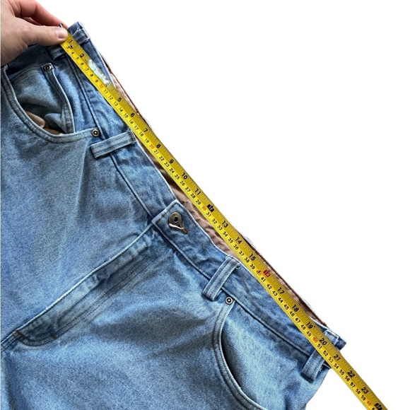 Duluth Trading Jeans Relaxed Men Size 44x30 EUC - Picture 3 of 5